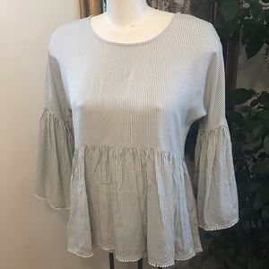 Pretty Jachs Girlfriend Top - Size Medium